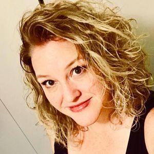 Meet your Posher, Jen